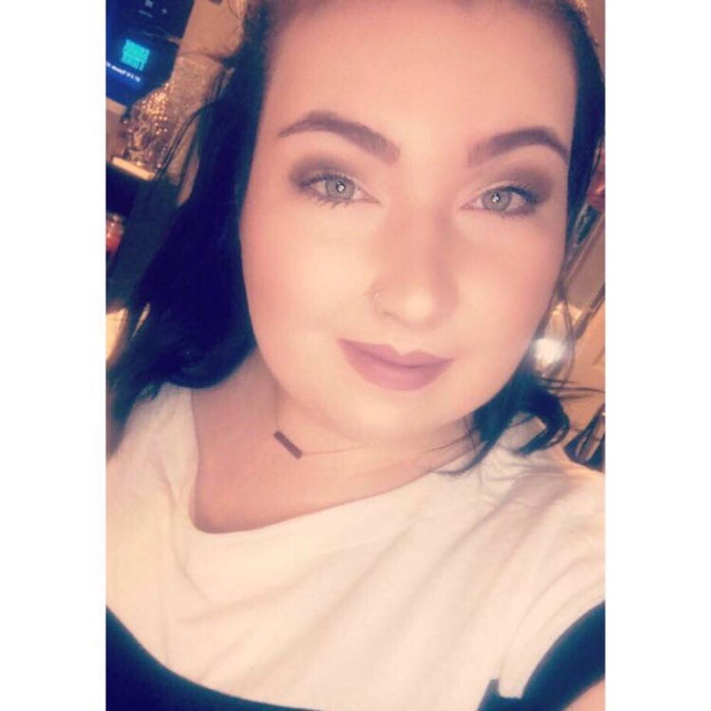 Meet your Posher, Aly